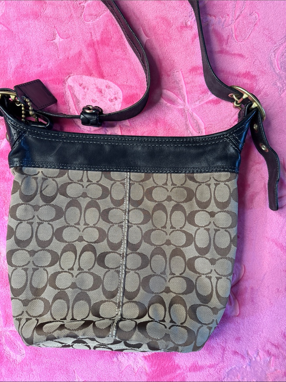 Coach Bleeker Canvas/Leather Duffel Bag - Thick Leather, Heavy Hardware - Picture 10 of 14